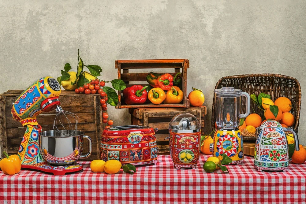 Citrus juicer Smeg CJF01DGEU Dolce&Gabbana multicolor -From hand Power rating 70 W