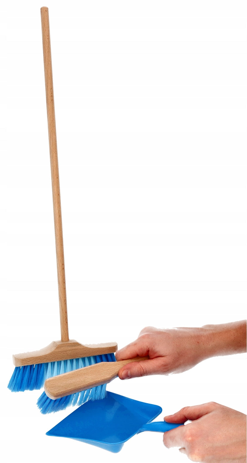 Cleaning Kit Brush on Stick Sweeper Goki toy store online Batteries included no
