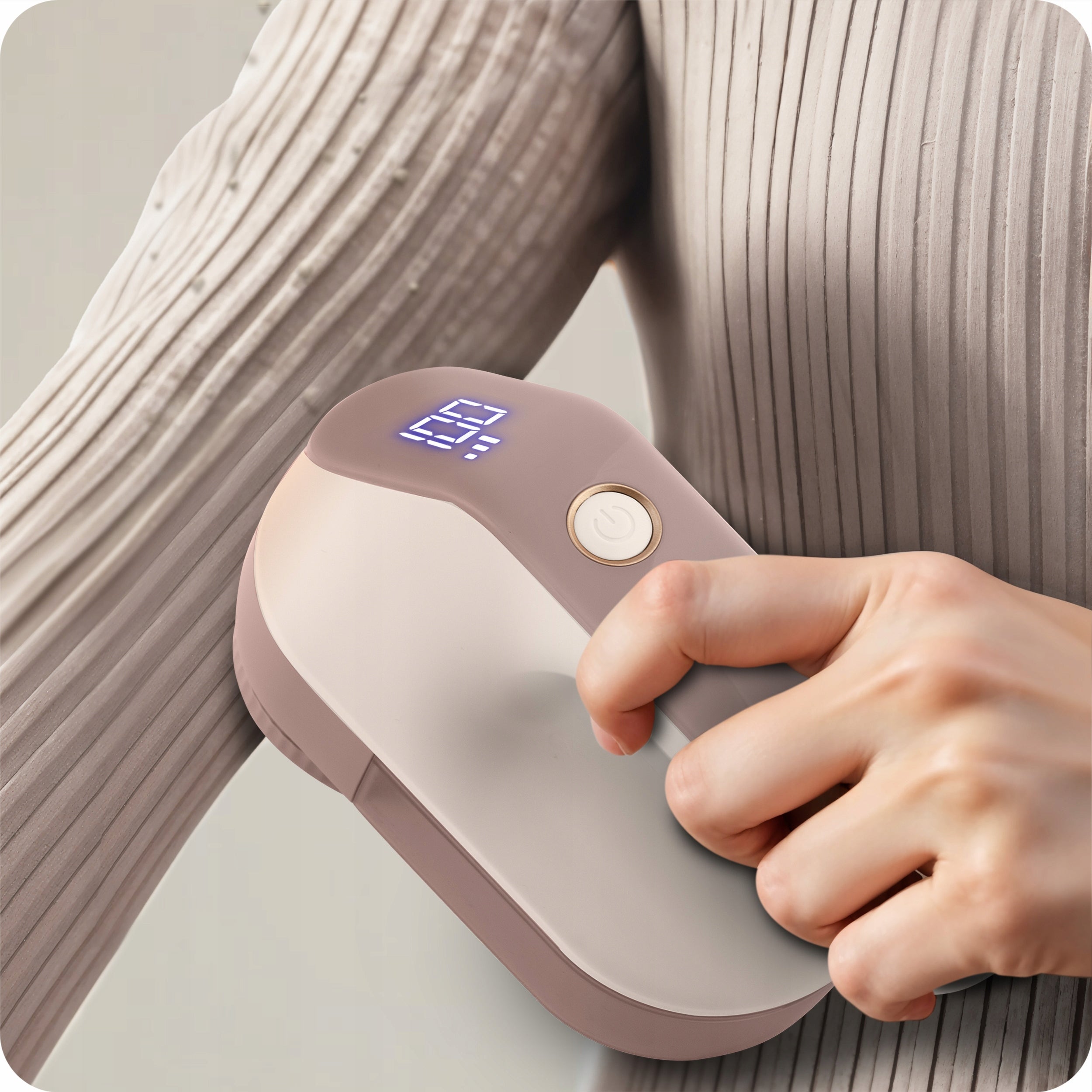 Clothes shaver with electric display for upholstery sweaters Berdsen Manufacturer code 339102