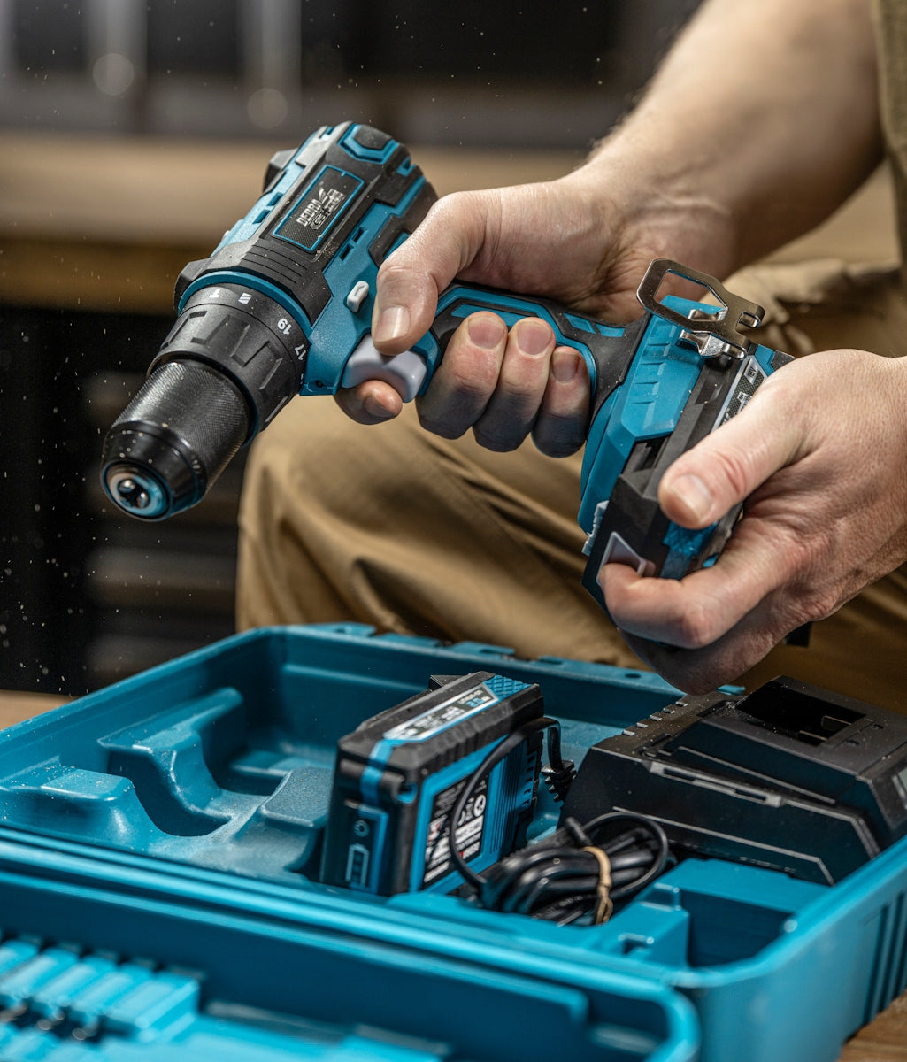 Cordless Drill/Driver Set Udar DEDRA 2x2Ah Charger Suitcase Packaging status original