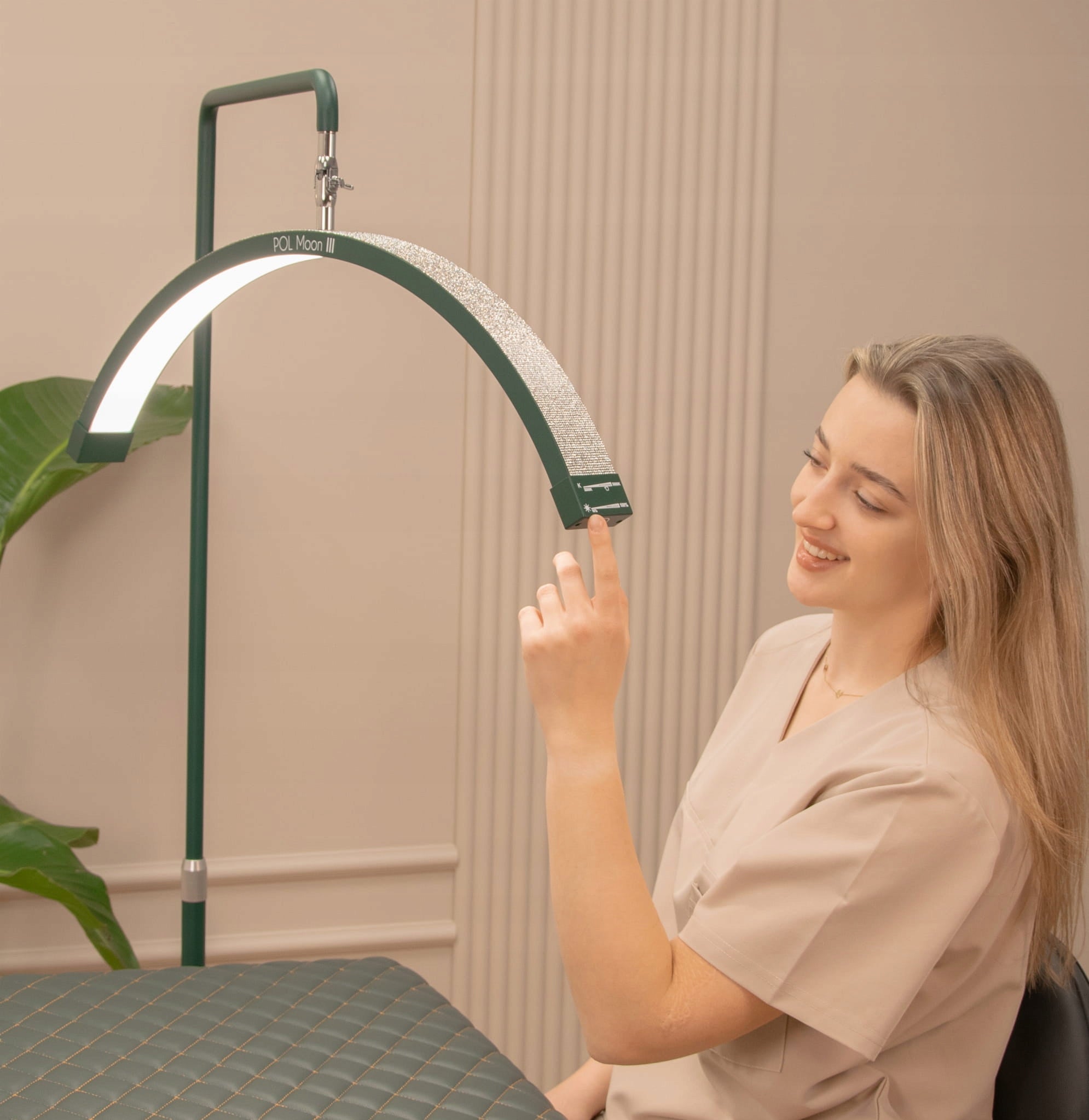 Cosmetic Floor Lamp Standing Adjustable Led Shadowless Eyelash Green Manufacturer code C8gr
