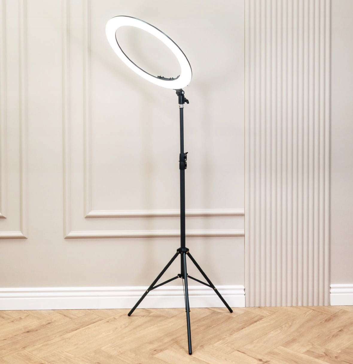 Cosmetic Lamp Led Eyelash Extension Makeup Shadowless Floor Ring EAN (GTIN) 5905123295713