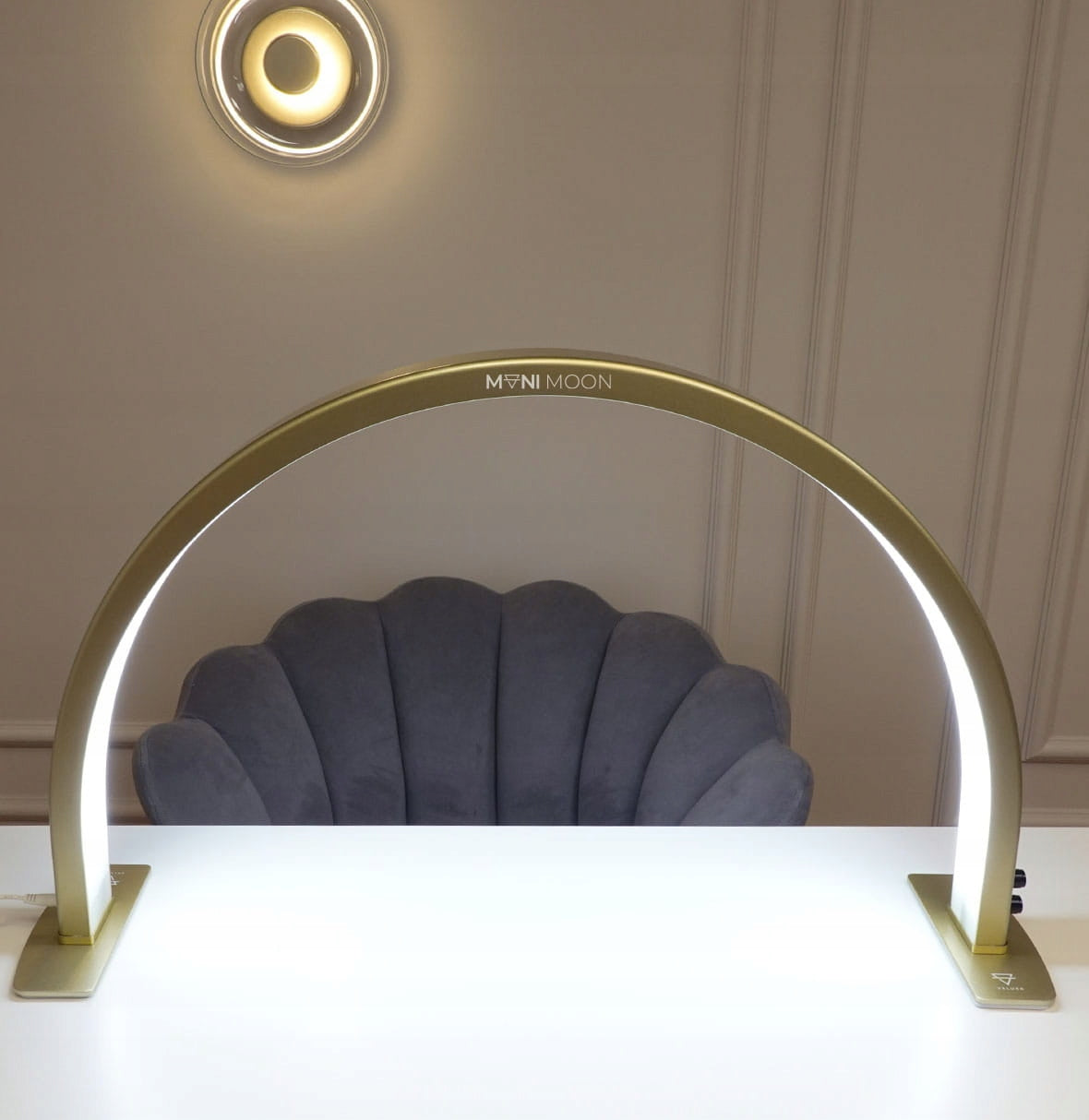Cosmetic Lamp Nail Manicure Shadowless LED 50W Moon Desk Gold Packaging status original
