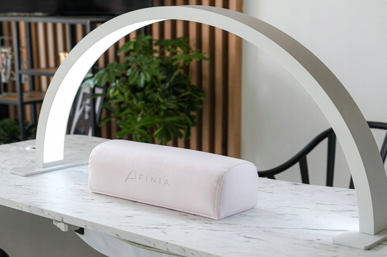Cosmetic lamp AFINIA WAVE 180 degrees