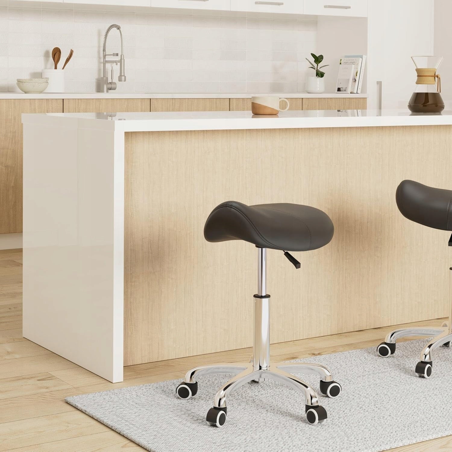 Cosmetic stool GRACE&GRACE black, swivel with wheels without backrest Brand no brand