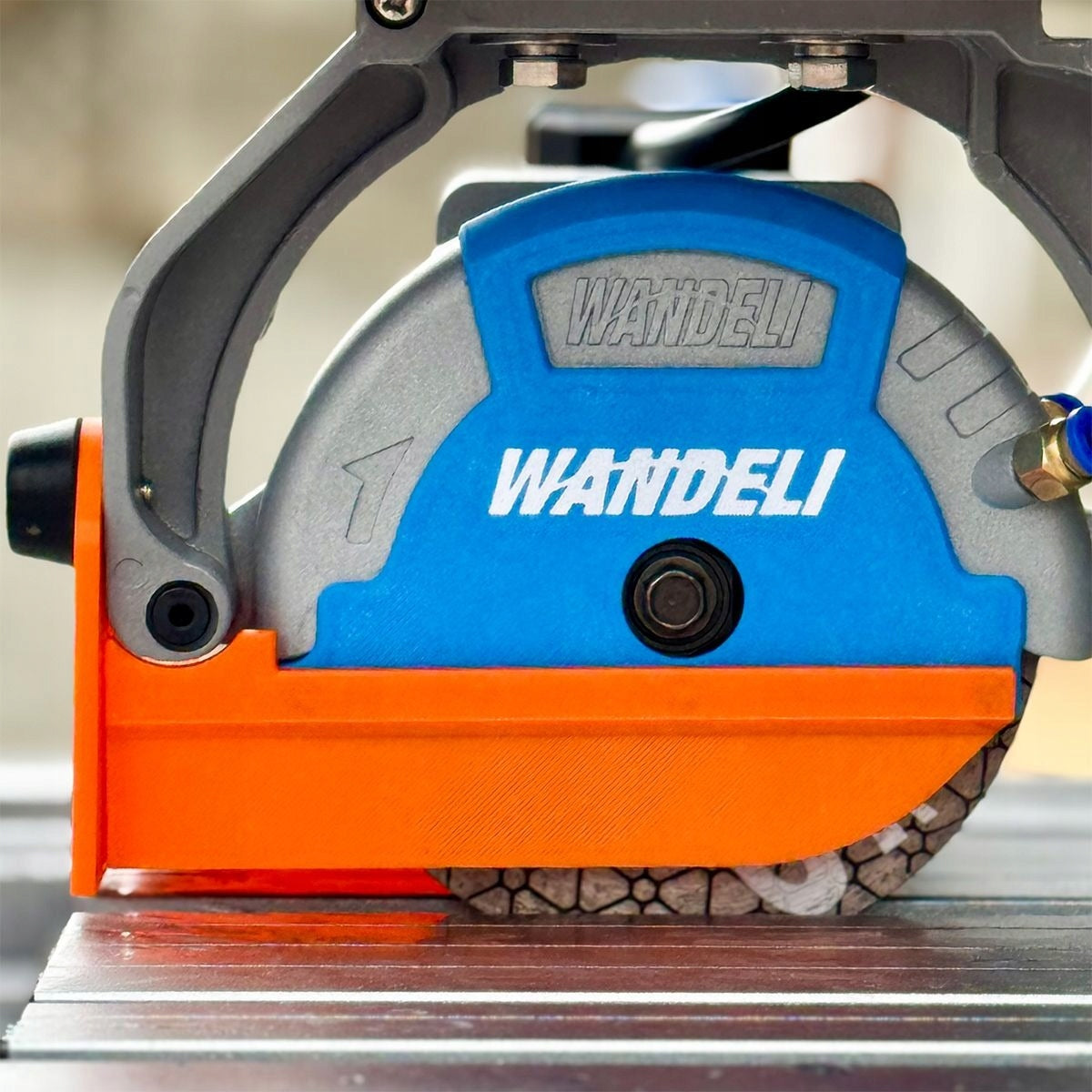 Cover for WANDELI ANTYCHLAP tile cutter with antisplatter magnets Manufacturer code 3D