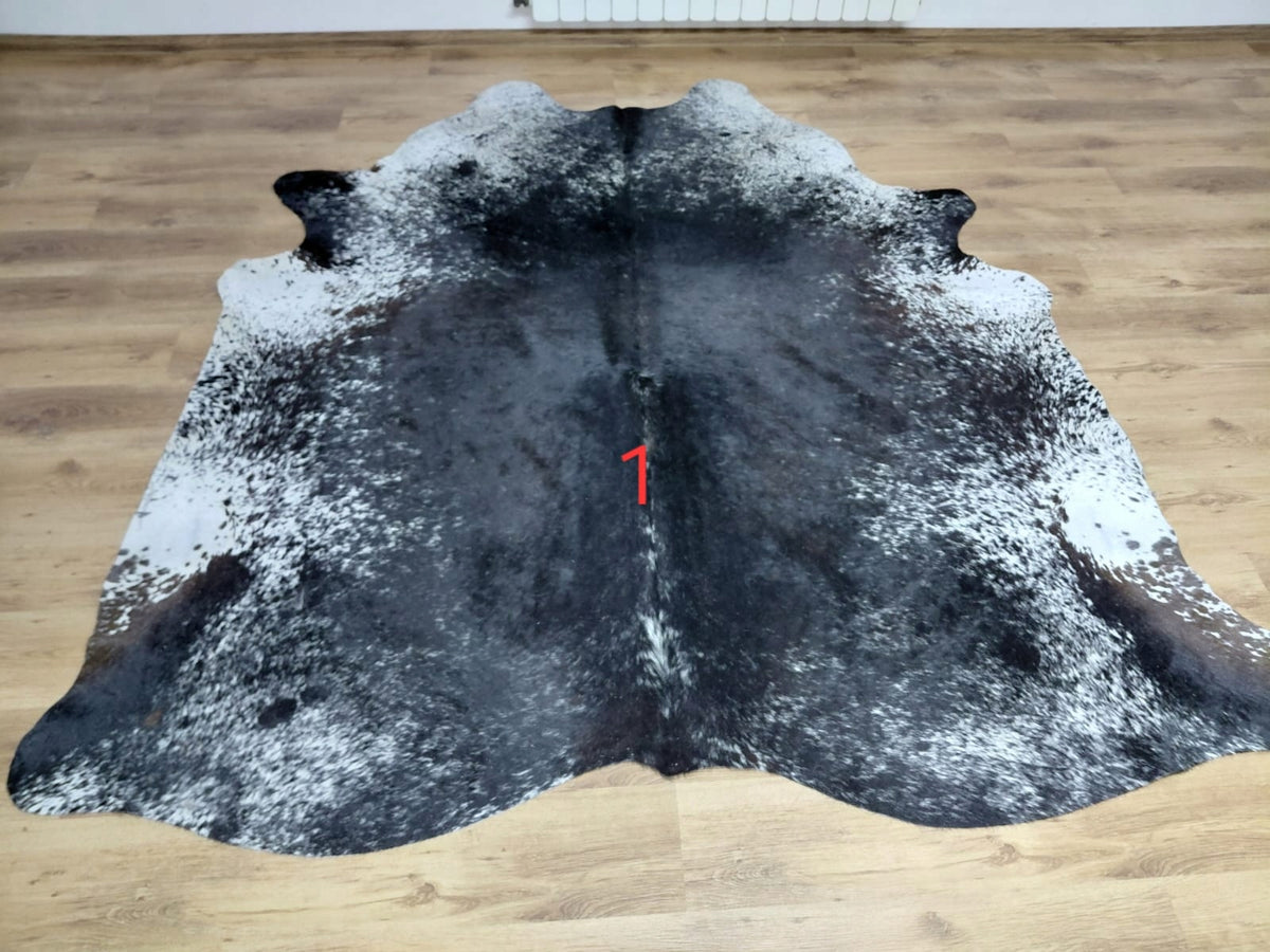 Cowhide Cow Argentinian Decorative Leather Manufacturer code SK060