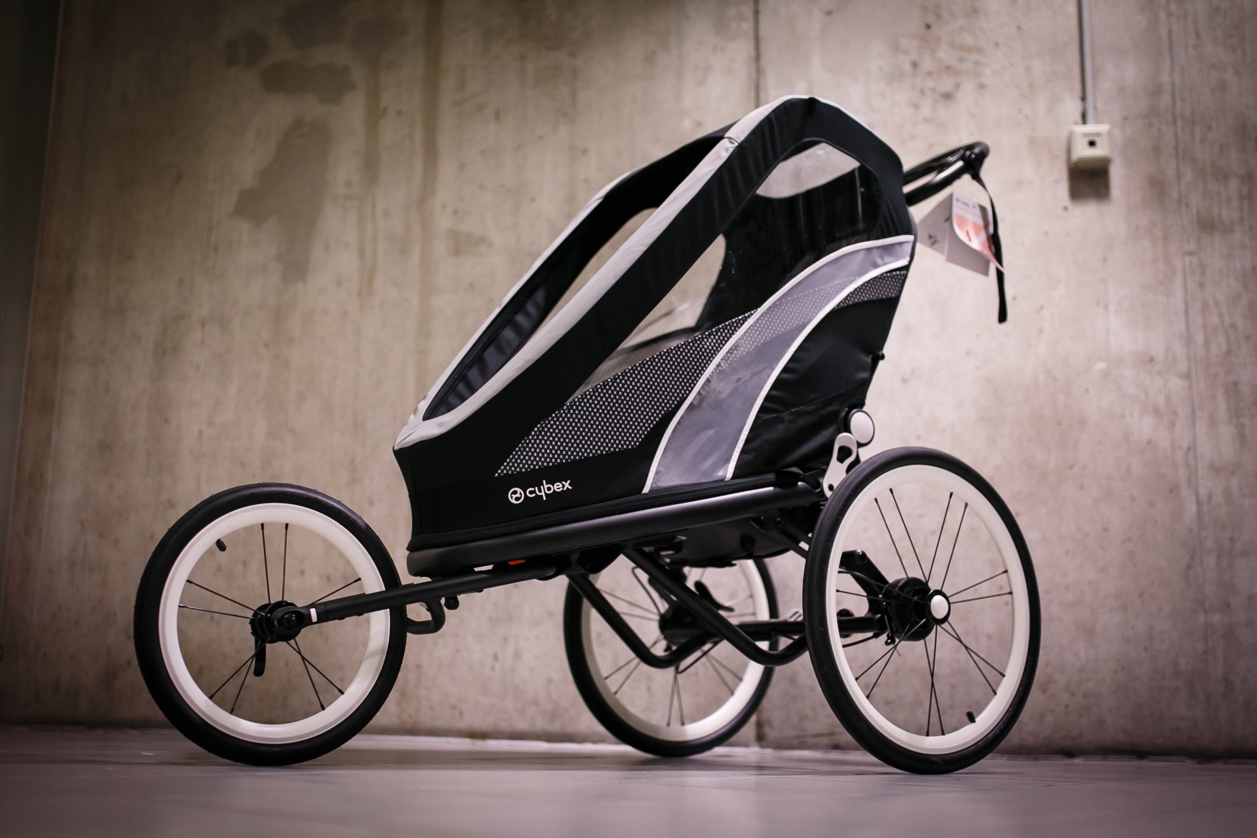 Cybex Zeno One Box All Black Bike Trailer Running Cart