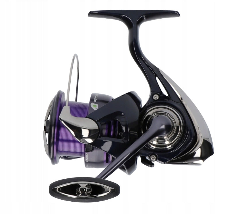 DAIWA 24 PROREX X LT 4000-C reel + FREEBIE !!!