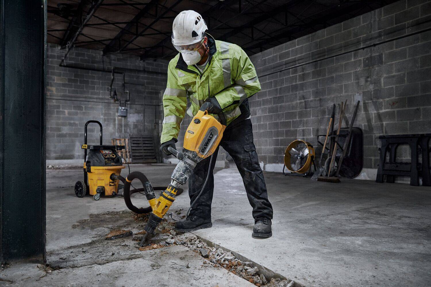 DEMOLITION HAMMER SDS-MAX 1700W 11kg 27J D25911K DEWALT Brand DeWalt