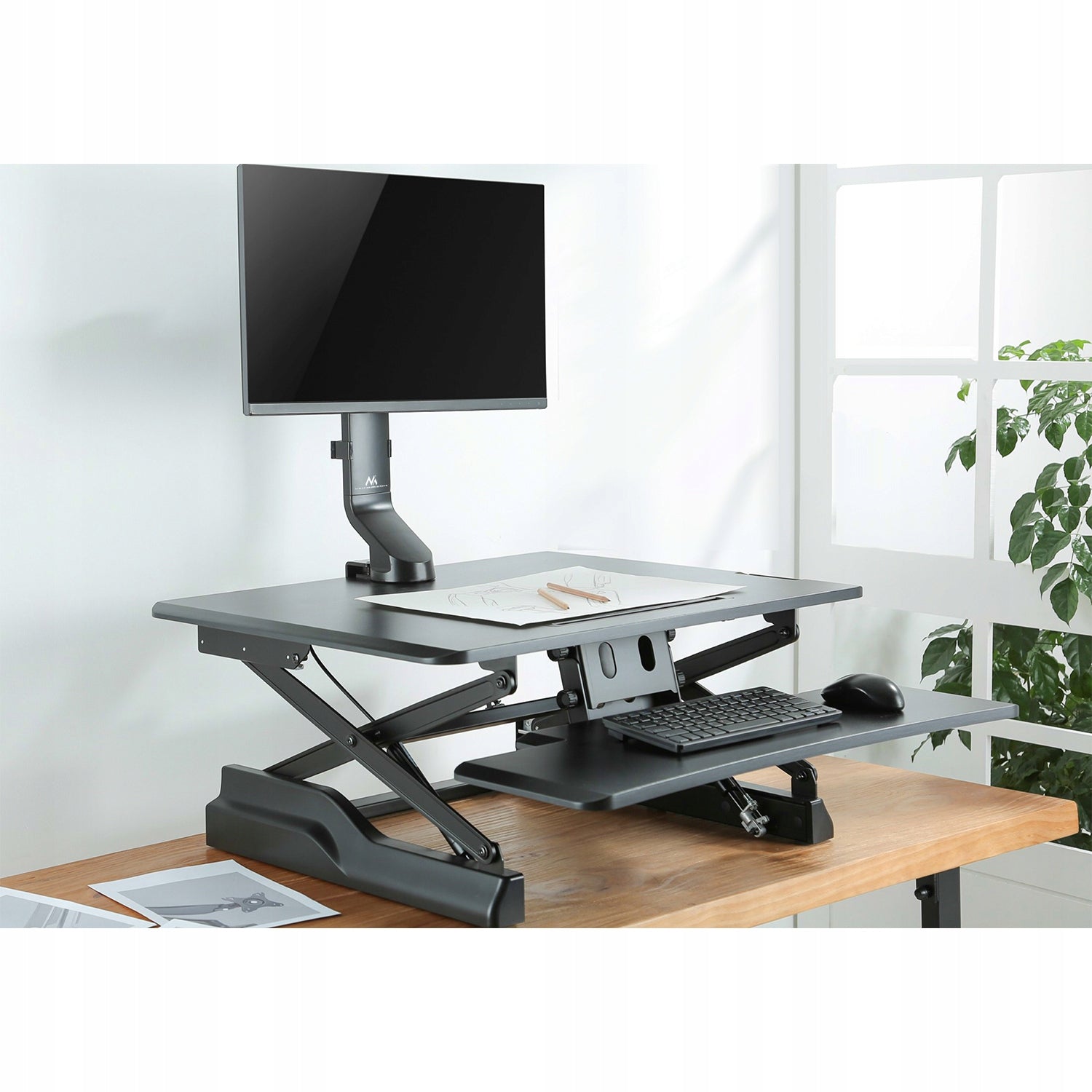 DESK MOUNT LED LCD MONITOR HANGER 17-32'' 8kg HEIGHT ADJUSTMENT Manufacturer code 62220