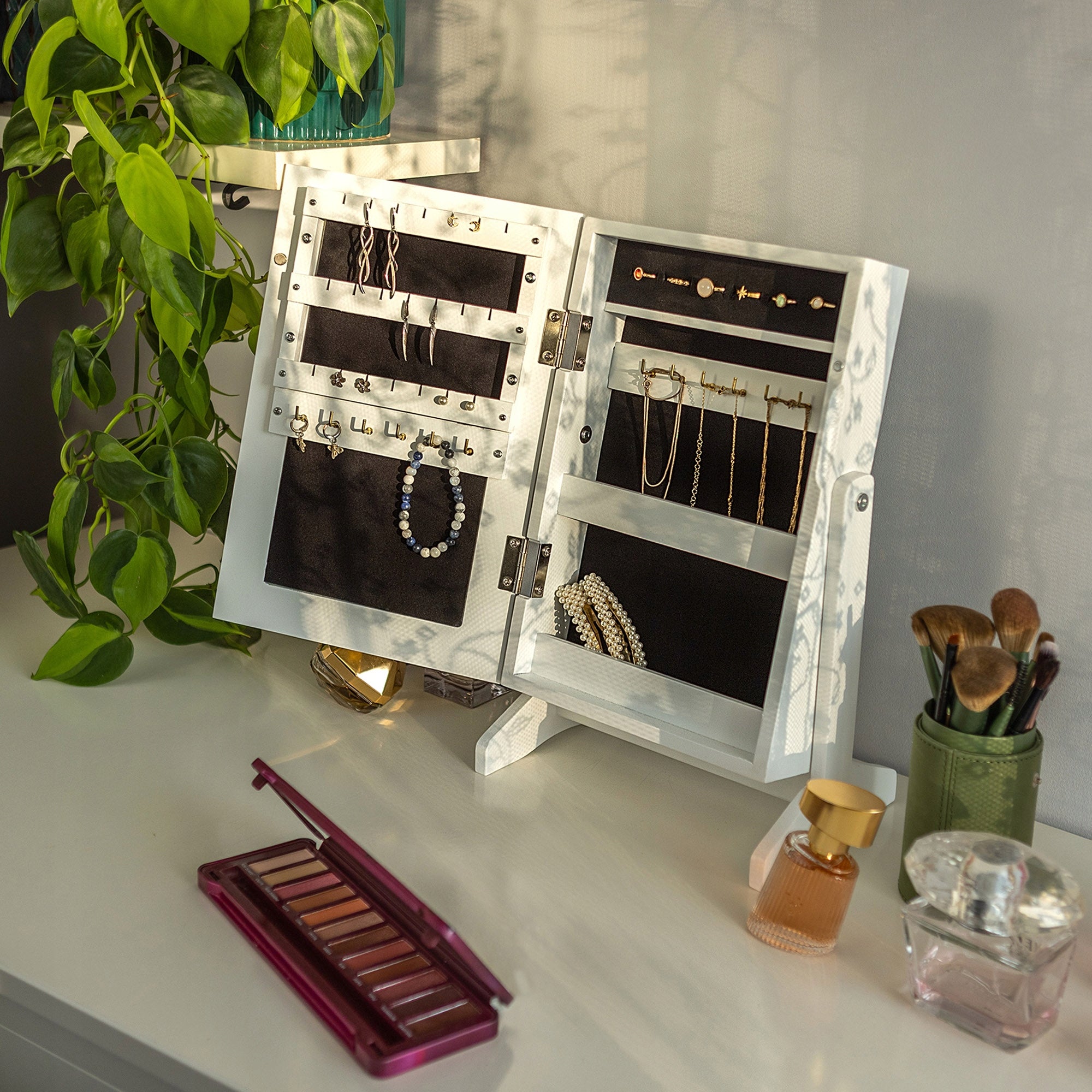 DRESSING TABLE JEWELRY CABINET WITH MIRROR CASKET ORGANIZER WHITE 21x30 cm Brand Kadax