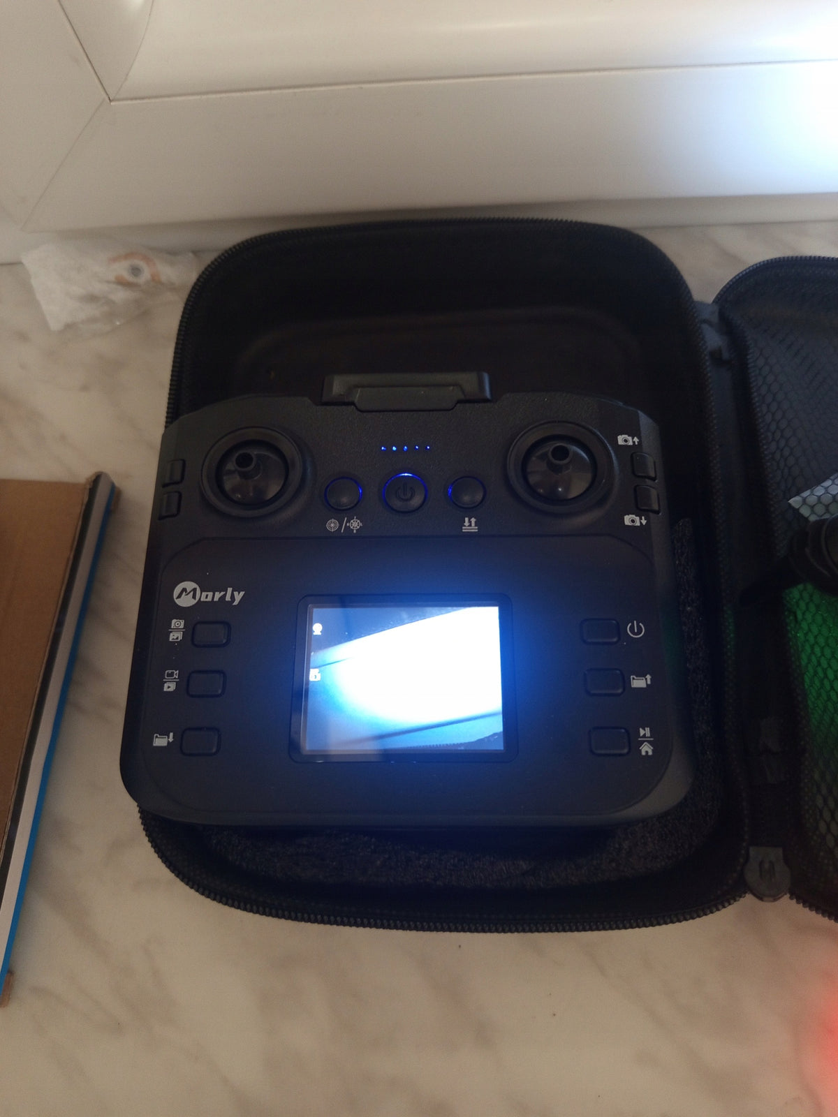 DRONE M18LCD 1080P, ADJUSTABLE 45° CAMERA, BRUSHLESS, FOLDABLE Brand no brand
