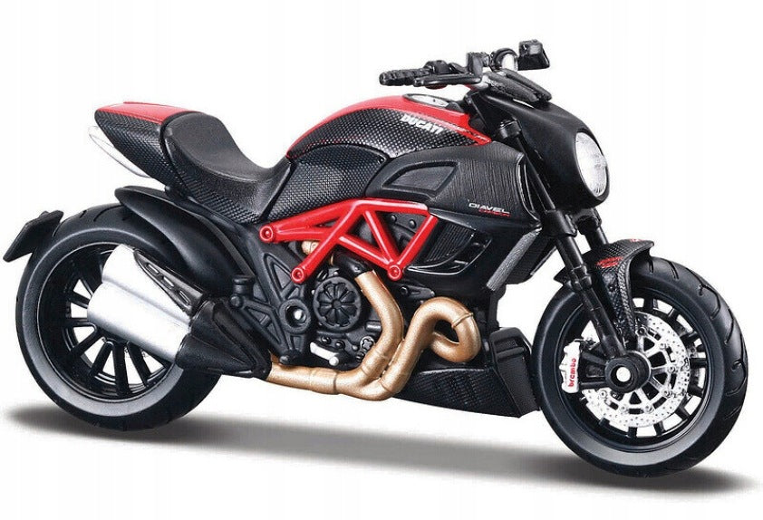 DUCATI Diavel Carbon MOTORCYCLE MODEL in 1:18 SCALE MAISTO FRESH METAL WIERNA 3+ Packaging status original