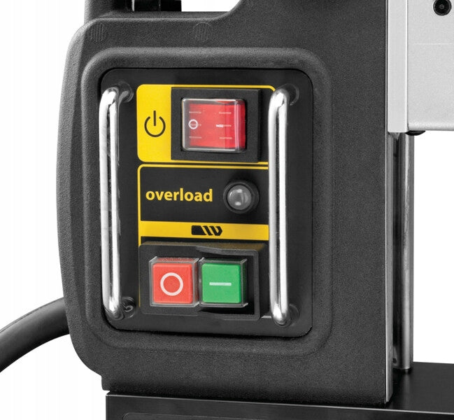 DeWALT Drilling machine with magnetic foot 1200W 2 gears in case DWE1622K Packaging status original