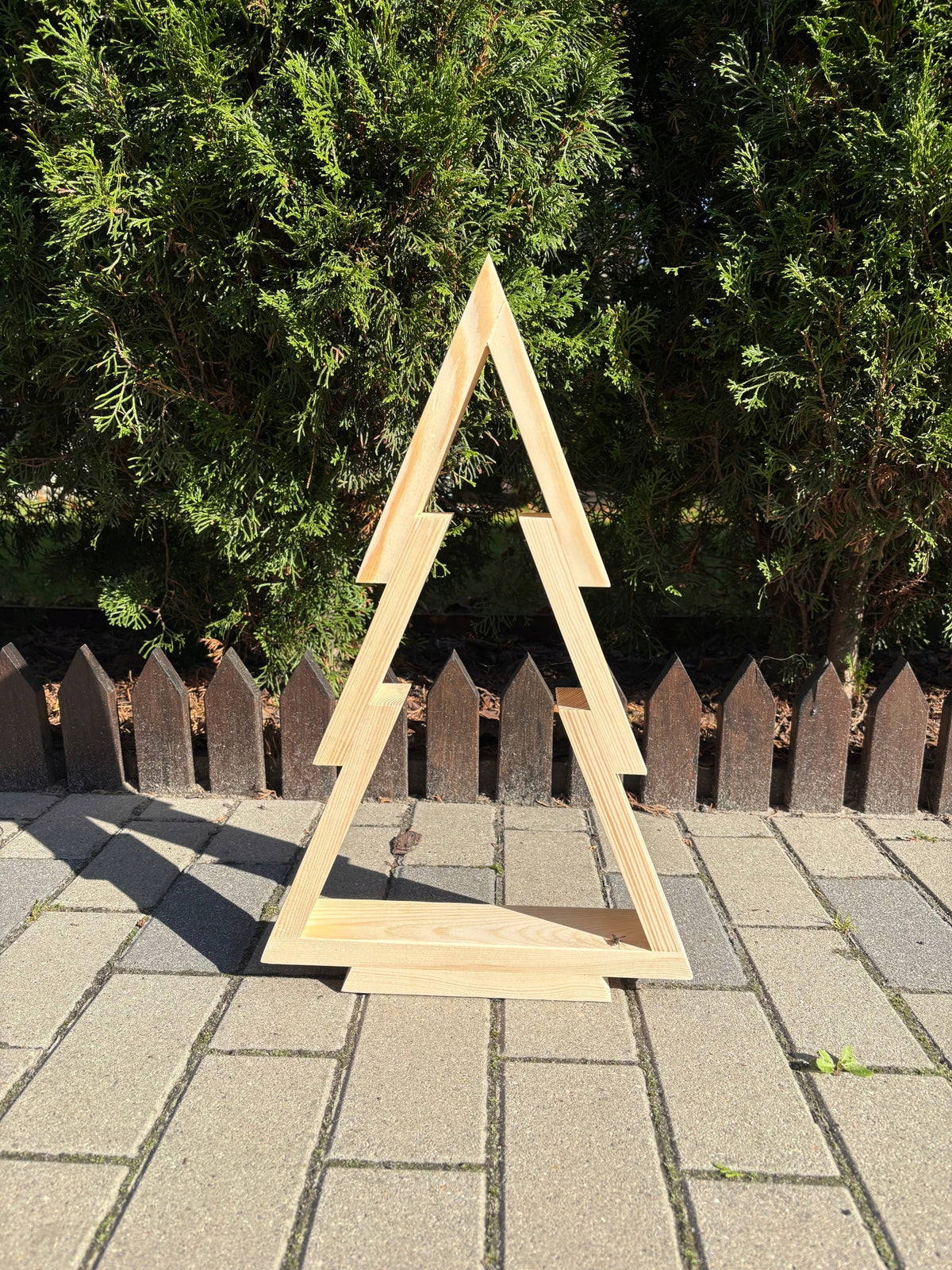Decorative wooden Christmas tree, base 51,5cm Manufacturer code choinkabaza51,5