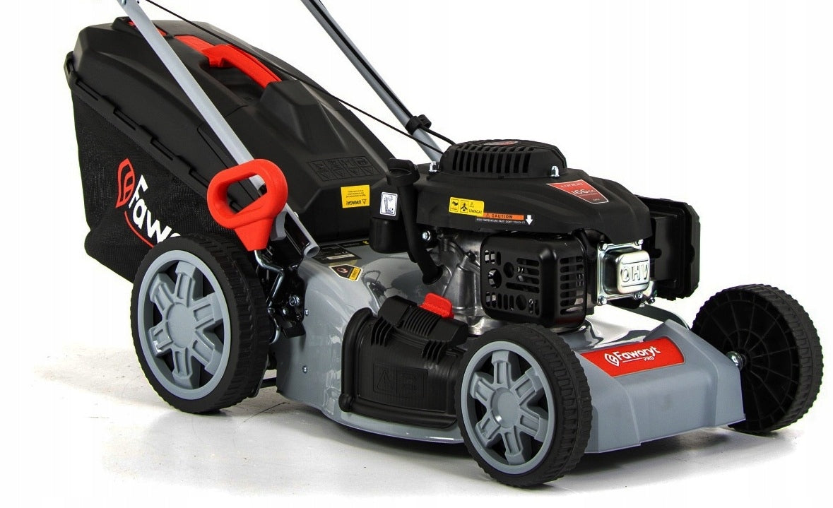 Diesel mower 46cm with drive and electrostart Faworyt Pro MP46 SLE