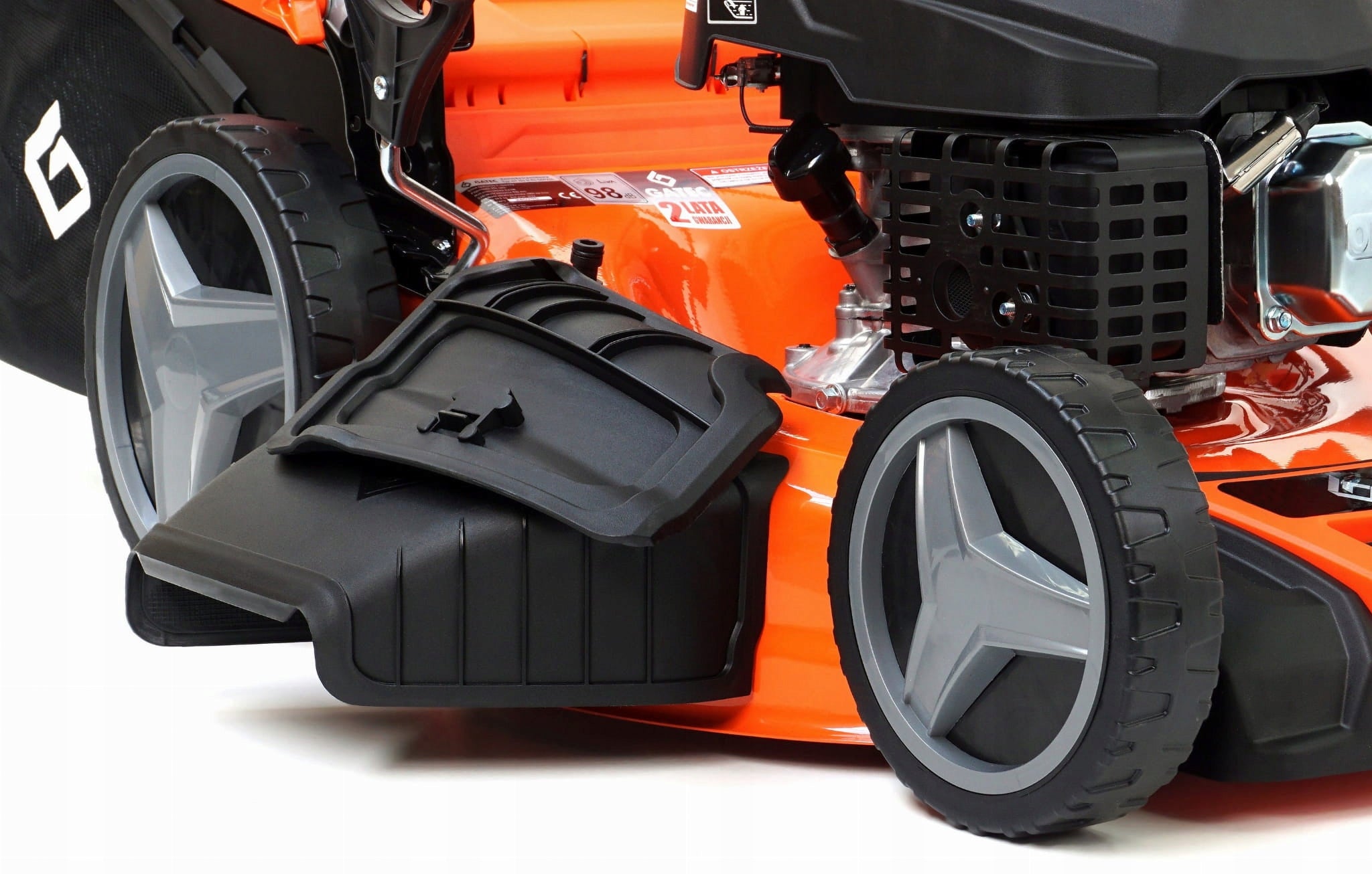 Diesel mower Gatec with drive / 53 cm, 224 cm3, 4in1, cast iron sleeve Model GT 153 N KS GDY224