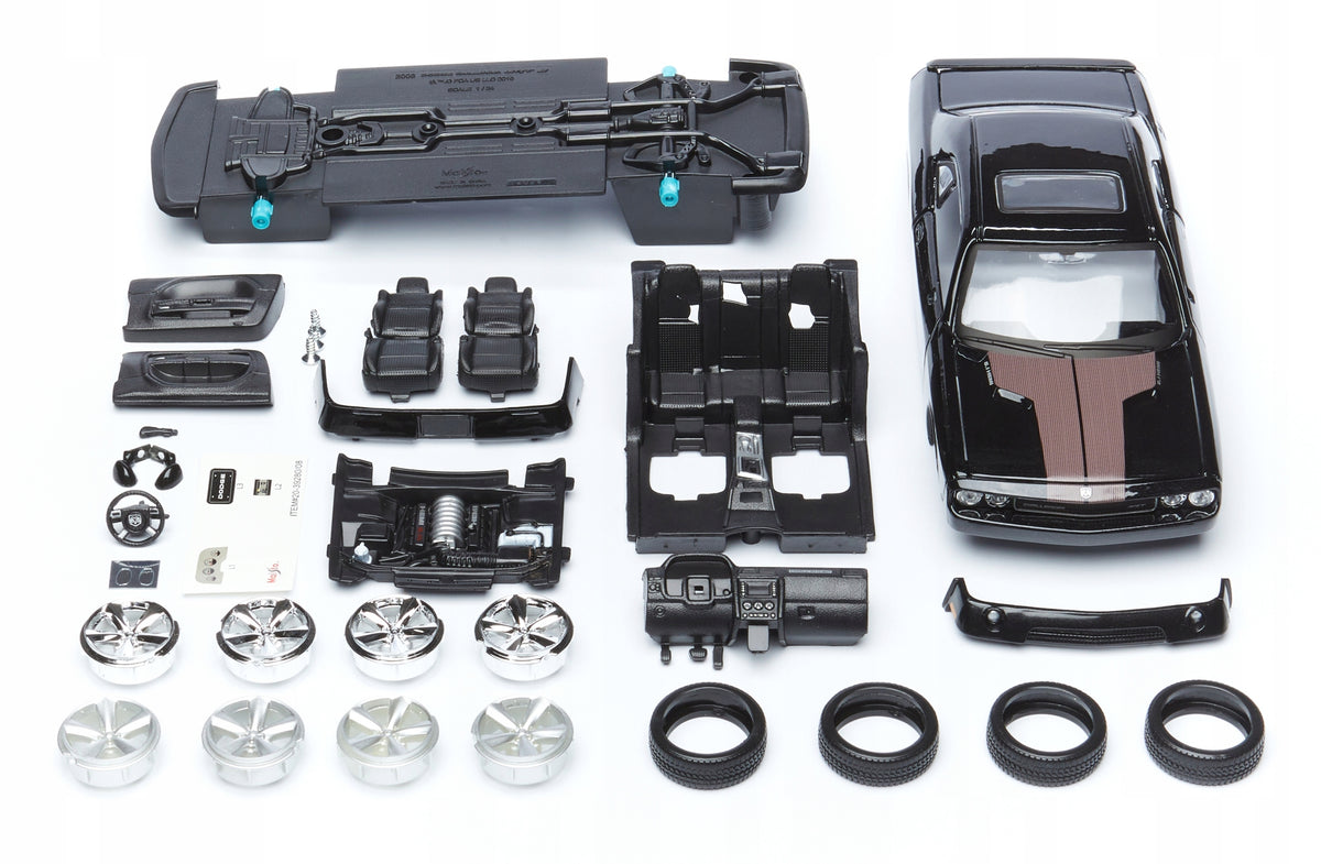 Dodge Challenger SRT8 2008 Assembly Model Maisto KIT 1:24 DIY Manufacturer code 39280