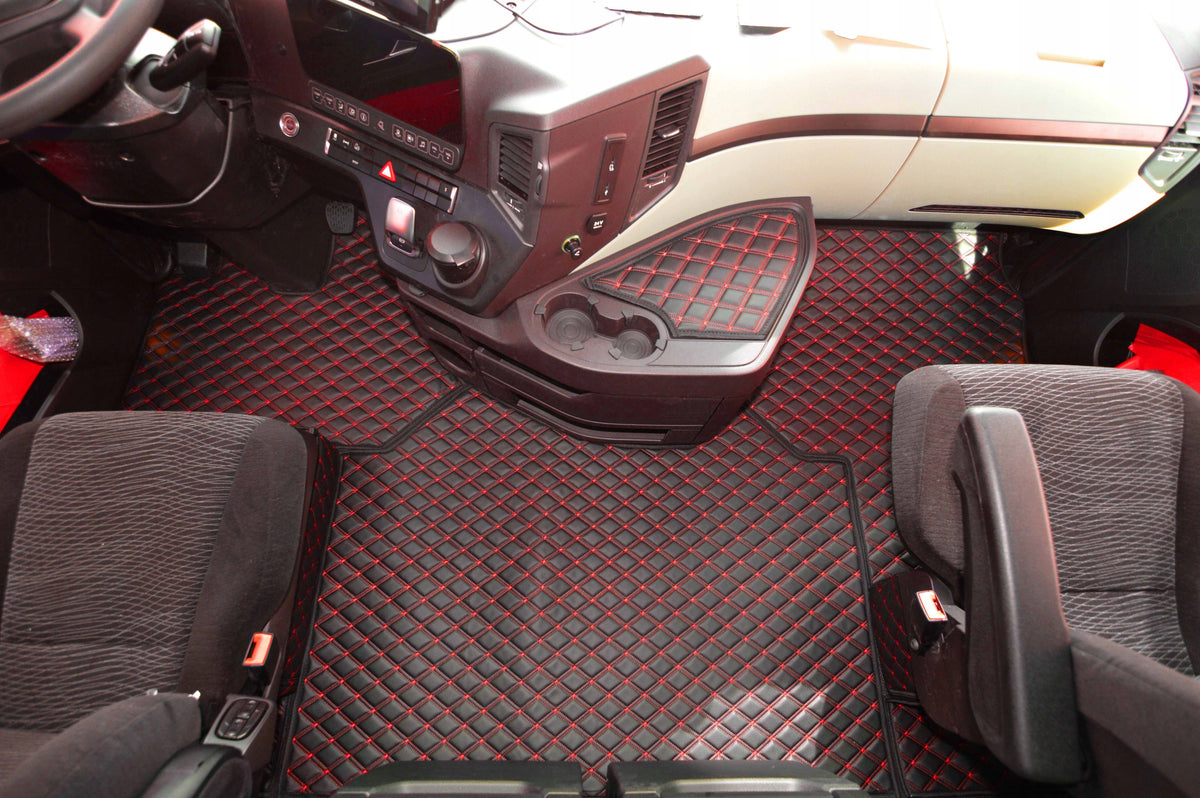 Double Quilted Rugs ROYAL Mercedes MP 4, 5 Packaging status original