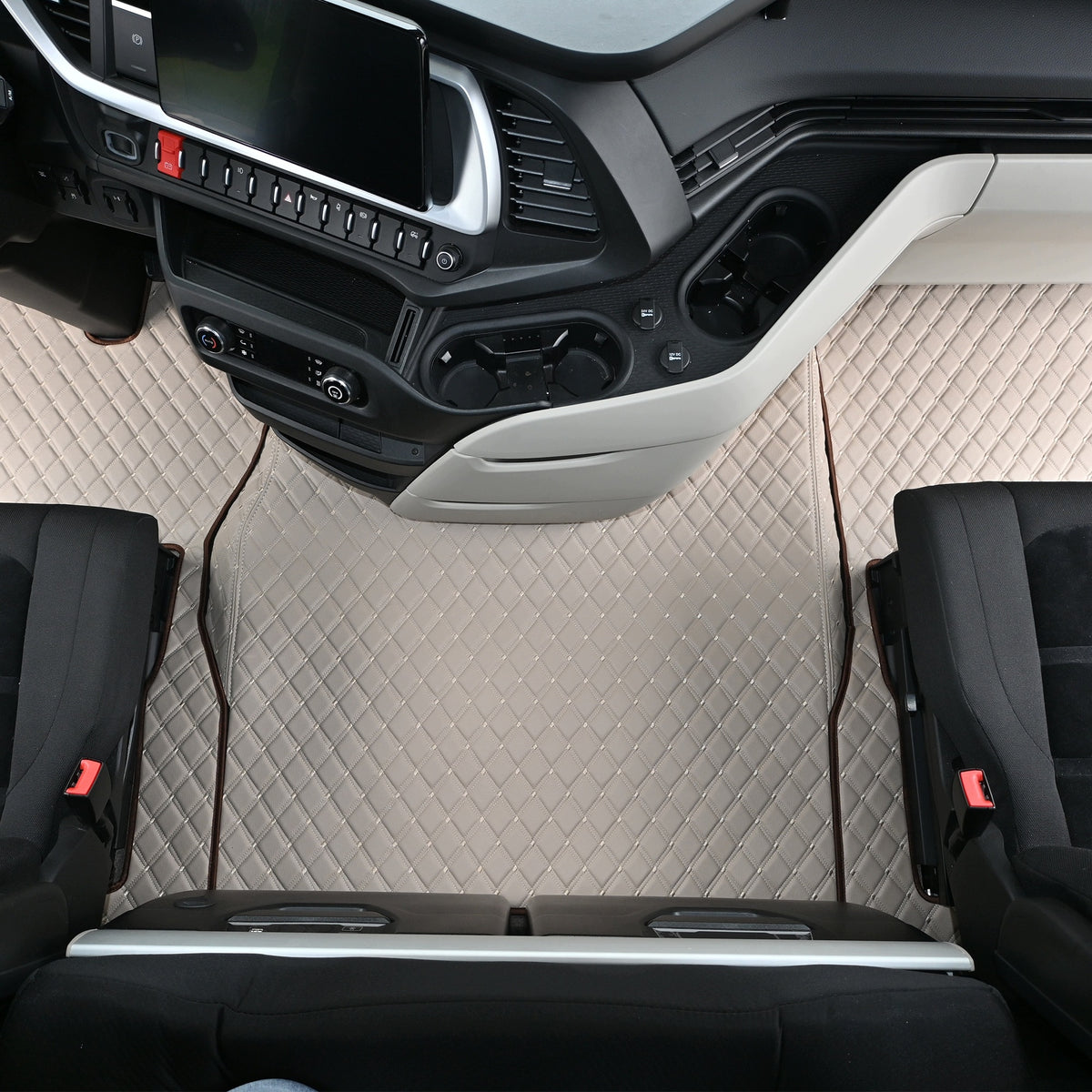 Double quilted mats ROYAL IVECO S-WAY from 2024 measure beige