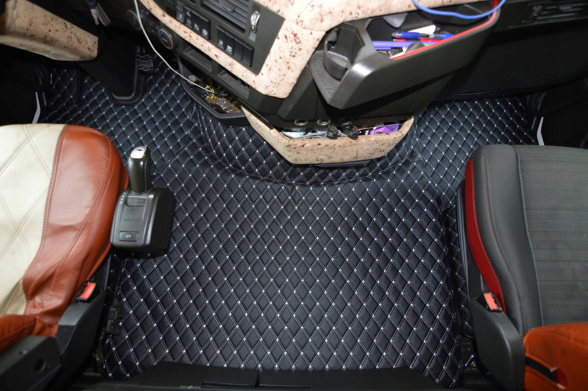 Double quilted rugs ROYAL VOLVO FH FROM 2013 Packaging status original