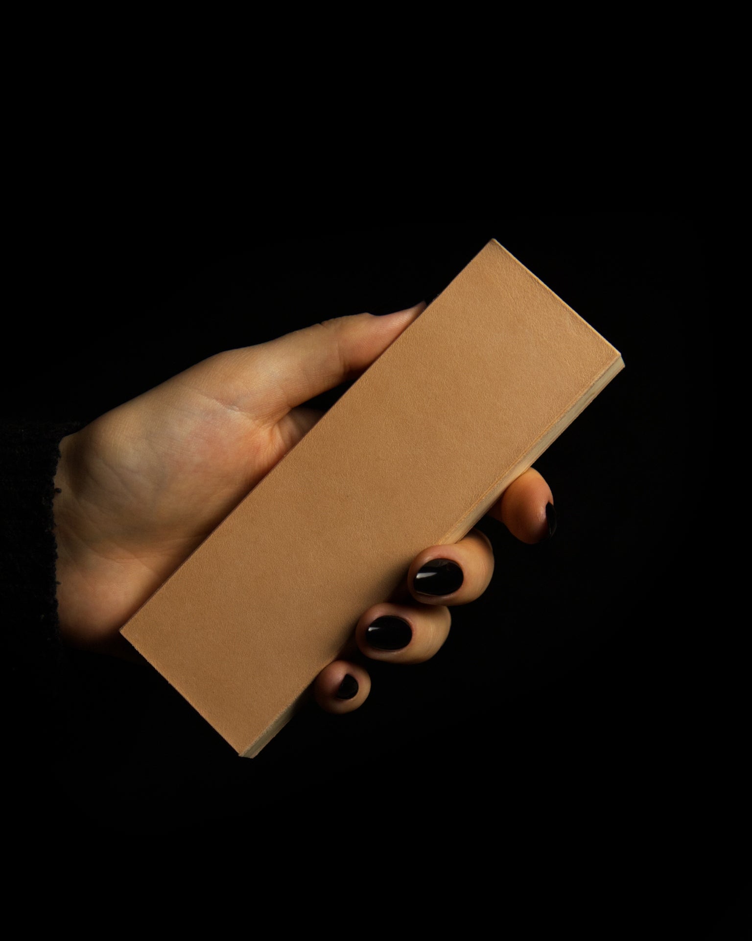 Double-sided leather ceiling for polishing knives and blades - Thicker leather Manufacturer code MBST02