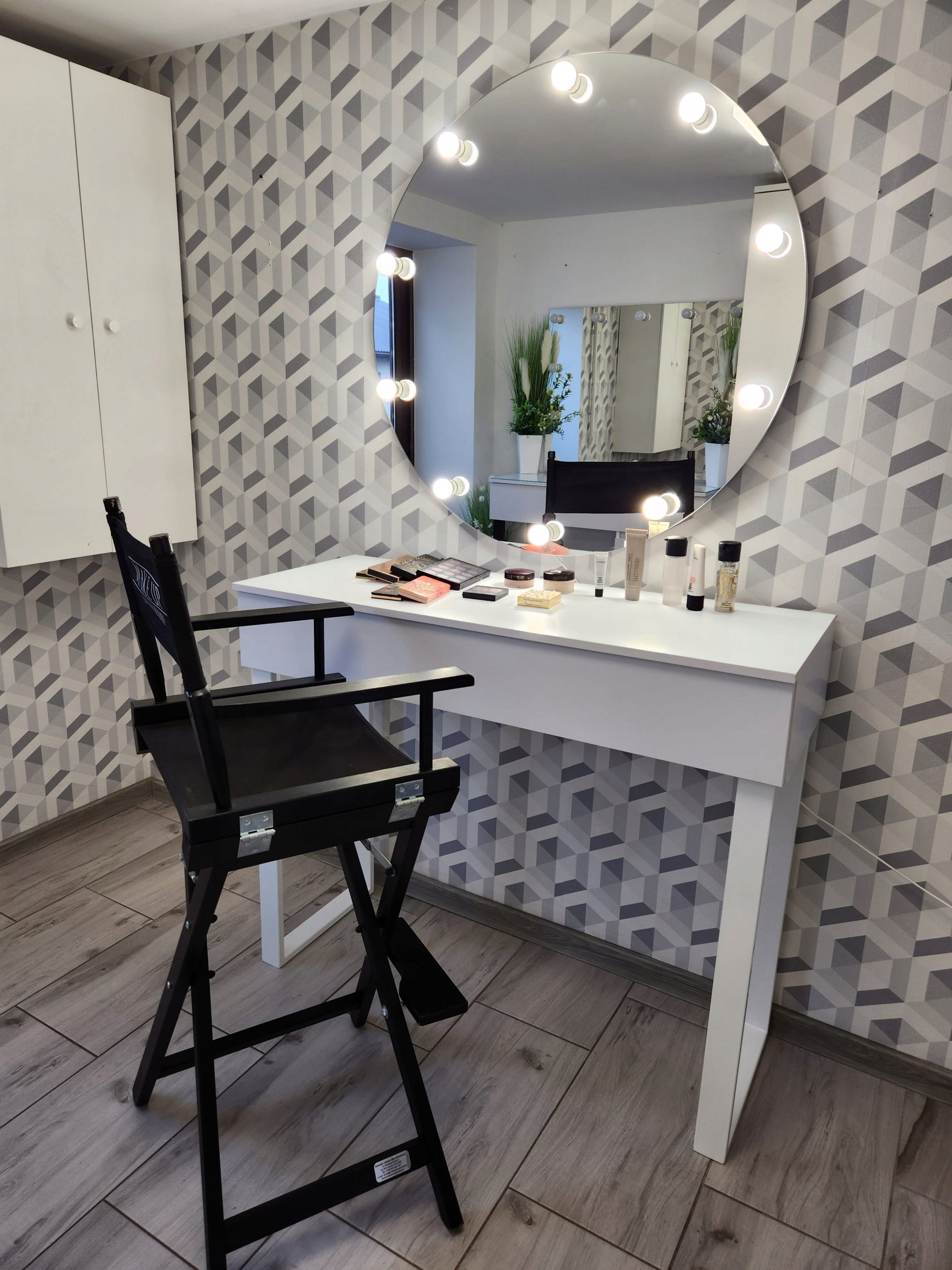 Dressing Table ami 100 ROUND white legs