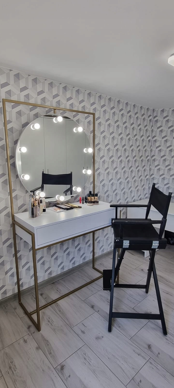 Dressing table Hollywood GOLD 100 for makeup, makeup, make-up Brand JH