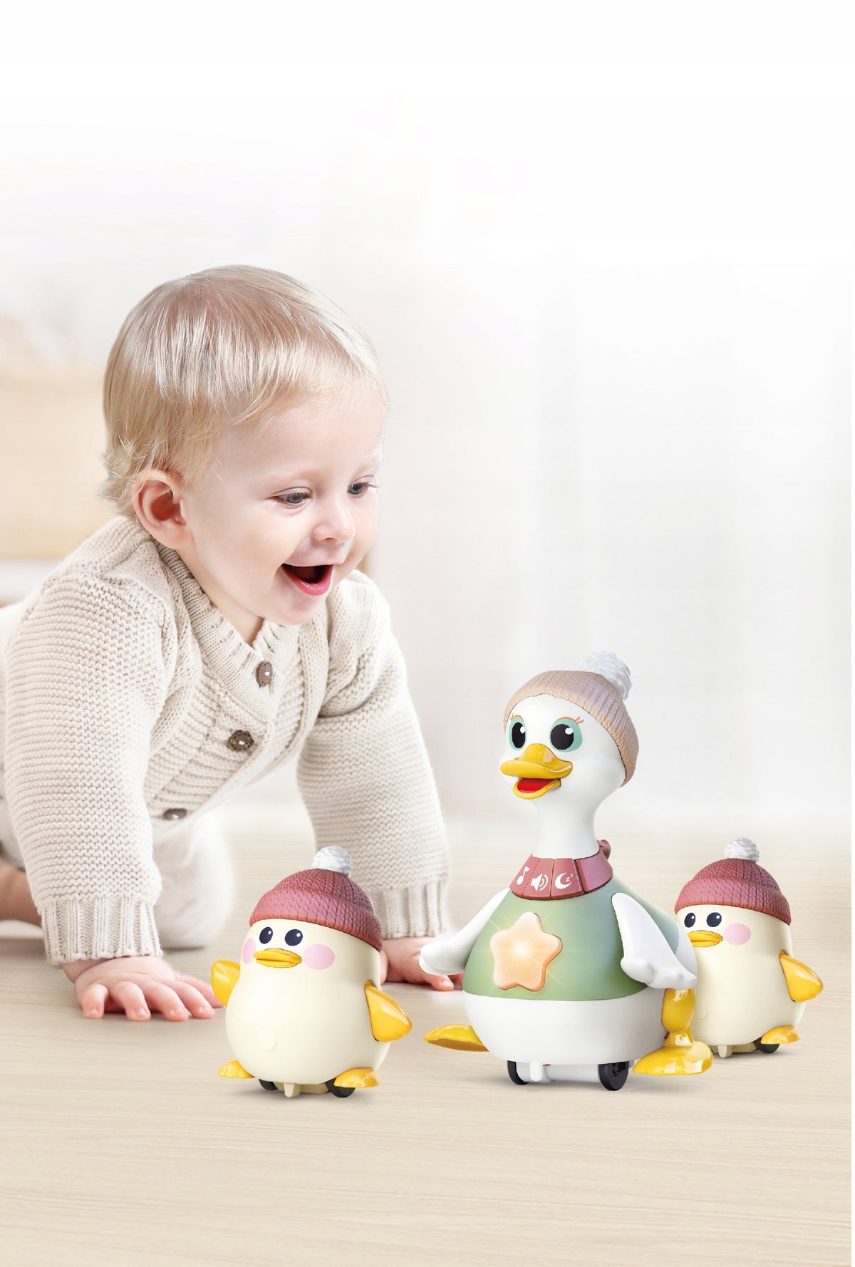 Dumel Duck Monika with Toddlers interactive toy Manufacturer code DD 30840