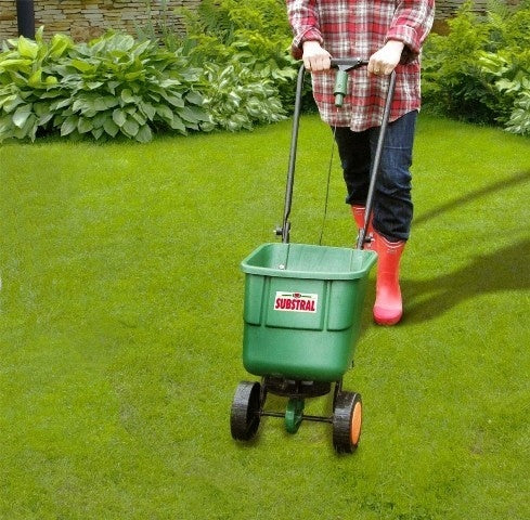 EASYGREEN SEED DRILL SUBSTRAL OSMOCOTE ON WHEELS Manufacturer code SUB-0020