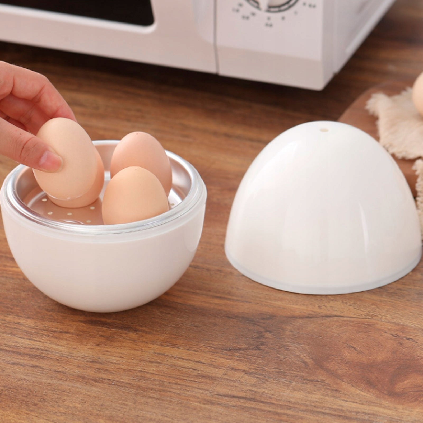 EGG COOKER 4 EGGS SCOOP AUTOMATIC Dominant color white