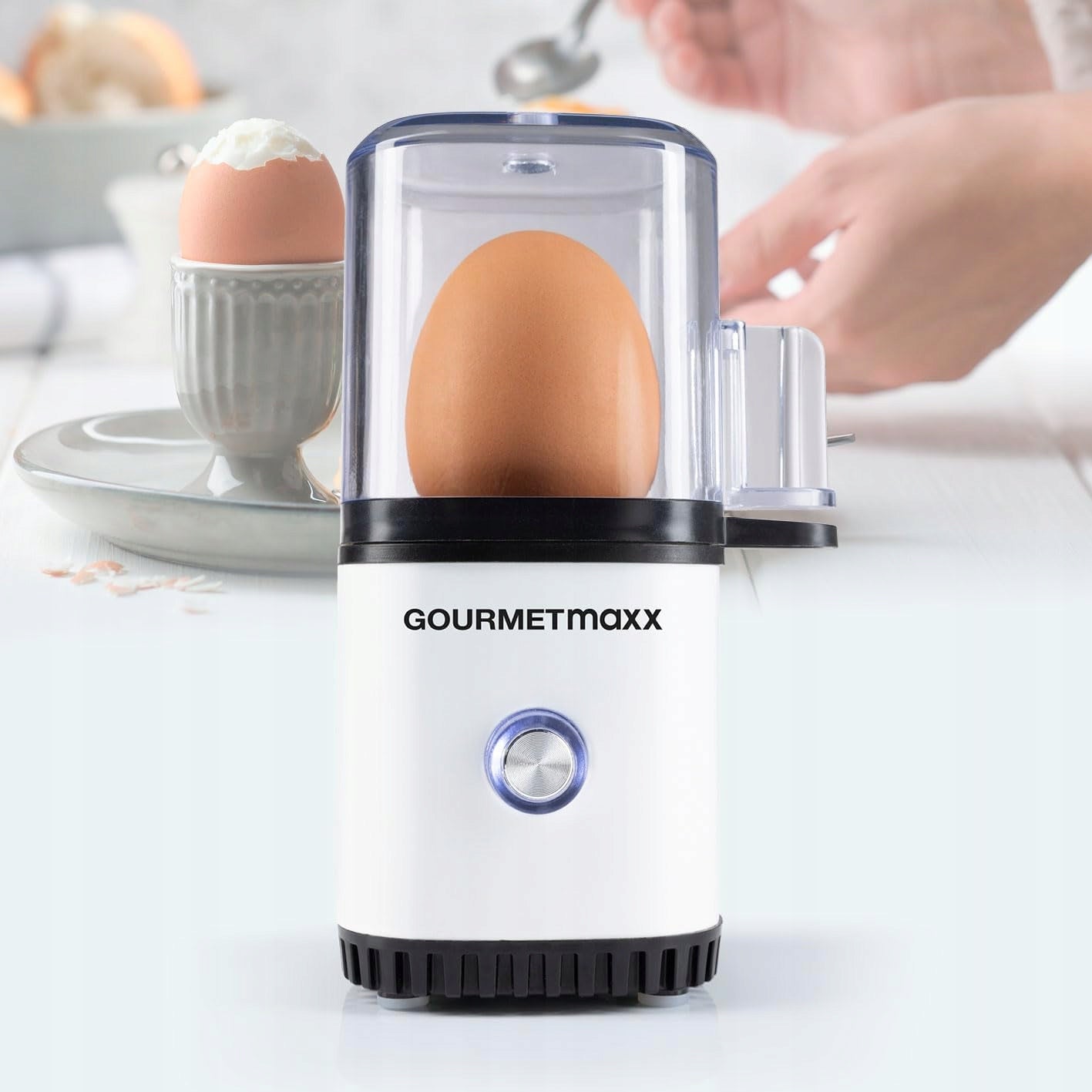 EGG COOKER FOR 1 EGG WITH PUNCHER AND MEASURING CUP 3 DEGREES OF HARDNESS Brand Gourmetmaxx