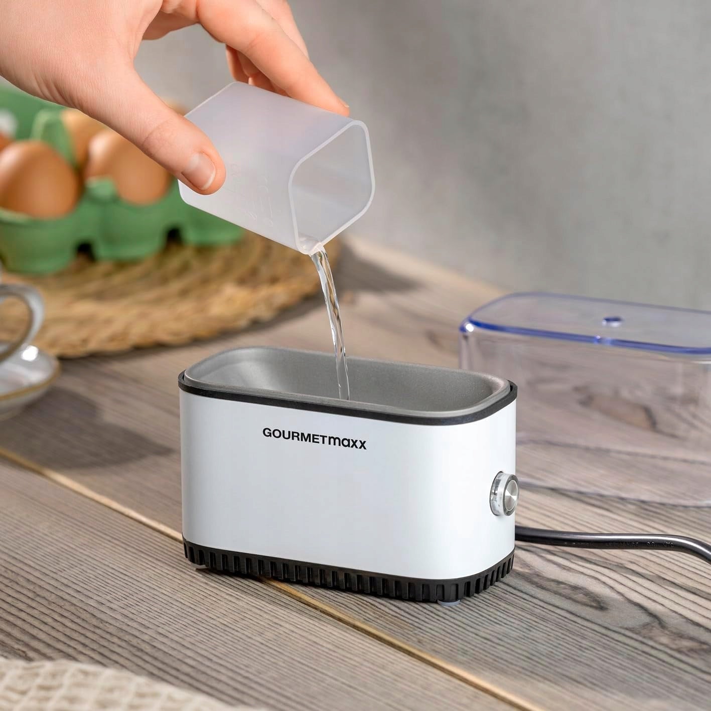 EGG COOKER FOR 2 EGGS WITH 3 DEGREES OF HARDNESS PUNCH IN MEASURING CUP Brand Gourmetmaxx