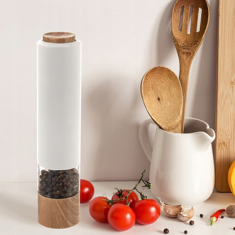 ELECTRIC Battery Operated Pepper Grinder Salt Spice Grinder Salt Pepper Packaging status original
