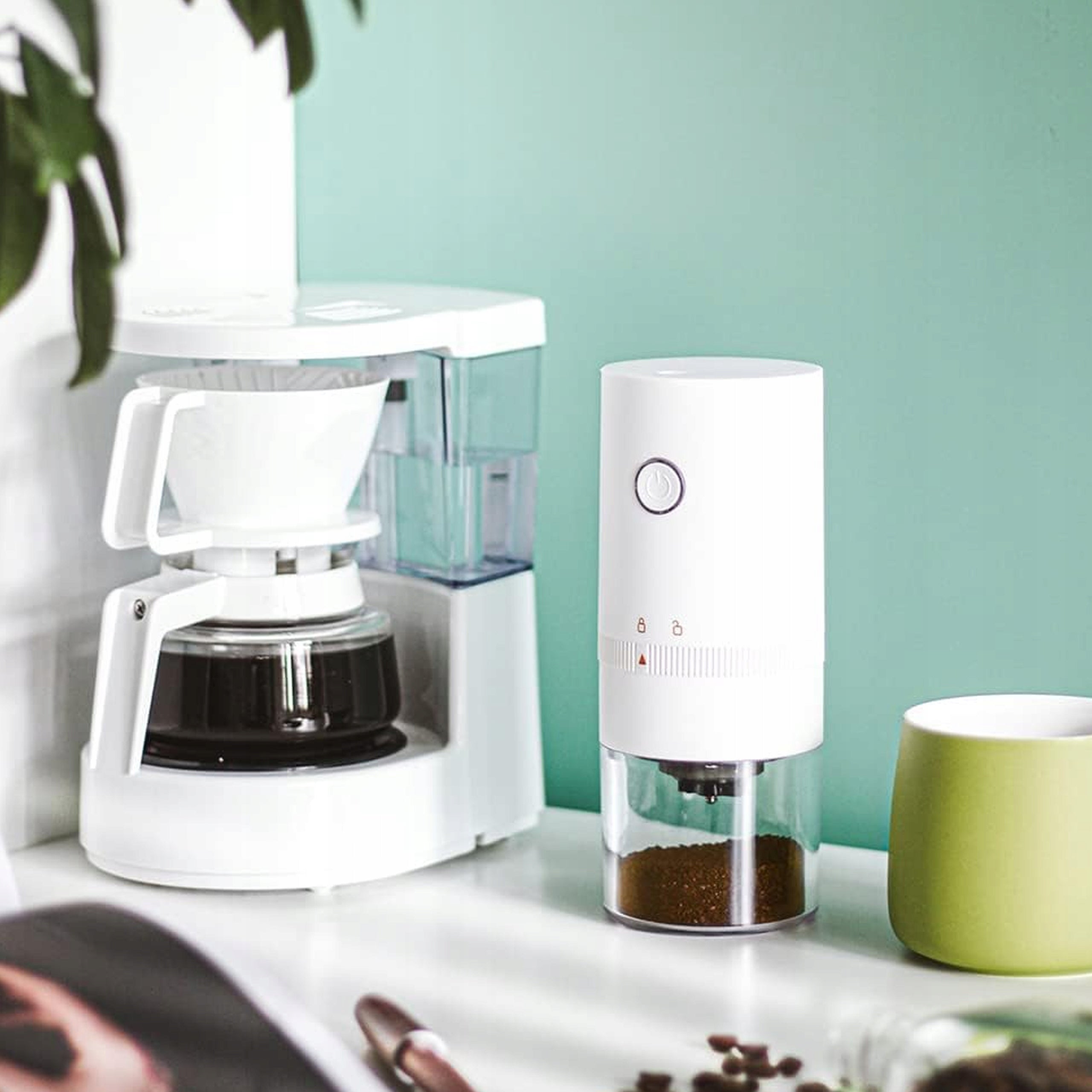 ELECTRIC COFFEE GRINDER CEREAL NUTS STRONG CORDLESS USB FILAMENT Packaging status original