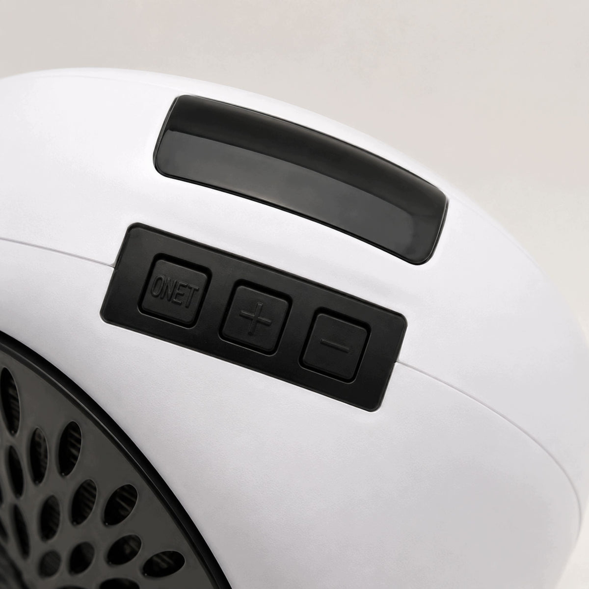ELECTRIC HEATER MINI FAN 900W FOR OUTLET WITH REMOTE CONTROL Manufacturer code 137-1