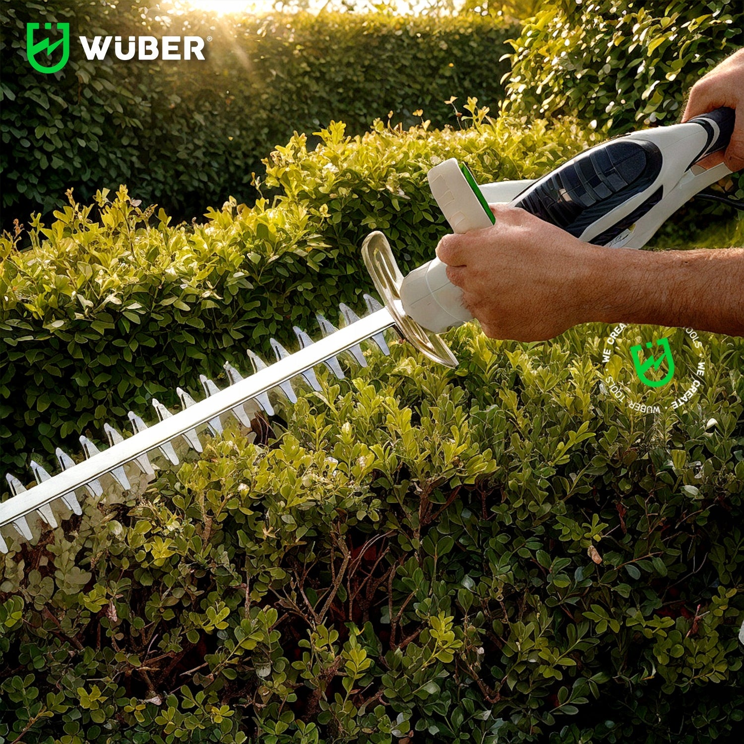 ELECTRIC HEDGE TRIMMERS CUTTING BUSHES PRUNING BRANCHES 55CM Product weight with unit packaging 3 kg