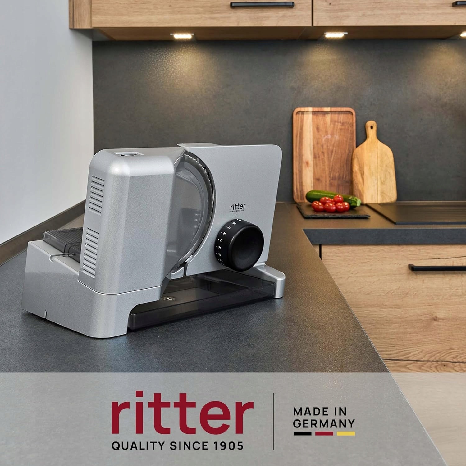 ELECTRIC SLICER FOR BREAD AND SAUSAGES ECO ENGINE, METAL CONSTRUCTION EAN (GTIN) 6908203936062