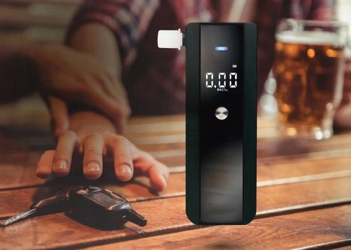 ELECTRONIC BREATHALYZER PRECISE 0.01% CALIBRATION + 5 MOUTHPIECES Brand no brand