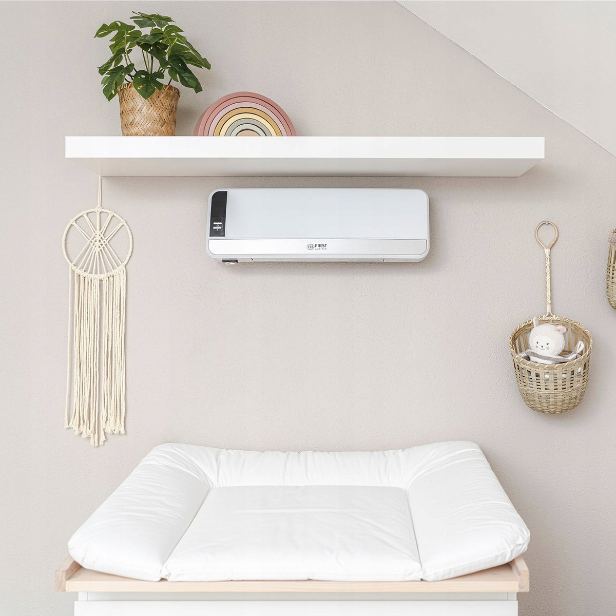 Electric Heater Ceramic Wall Mounted TZS First Austria With Remote Control 2000W Brand First