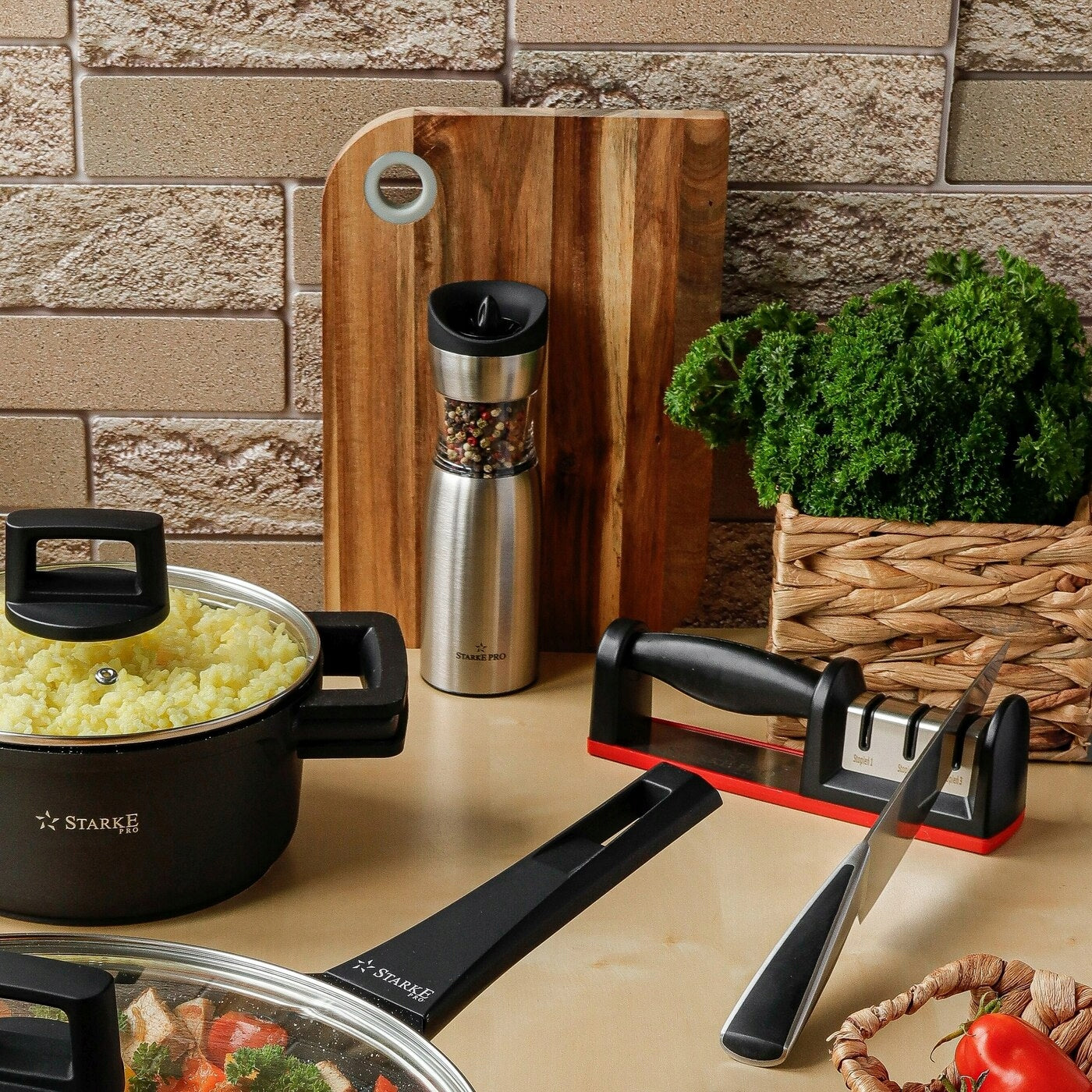 Electric PEPPER AND SALT GRINDER Gravity Stainless Steel Grinder Brand Starke Pro