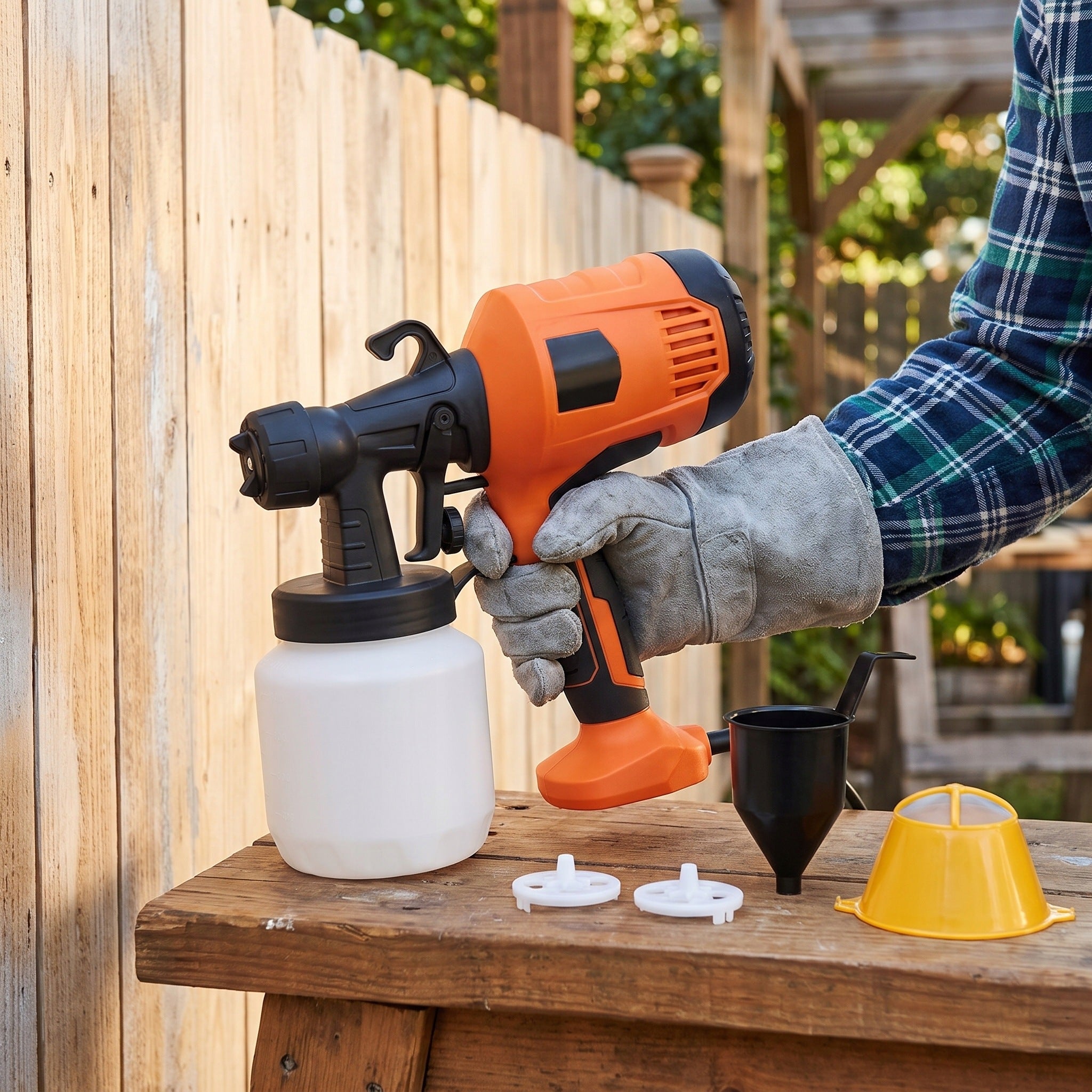 Electric Paint Sprayer Handheld Sprayer for Walls Furniture Fence 600w 1L Manufacturer code YX-PQ-SG05-DW