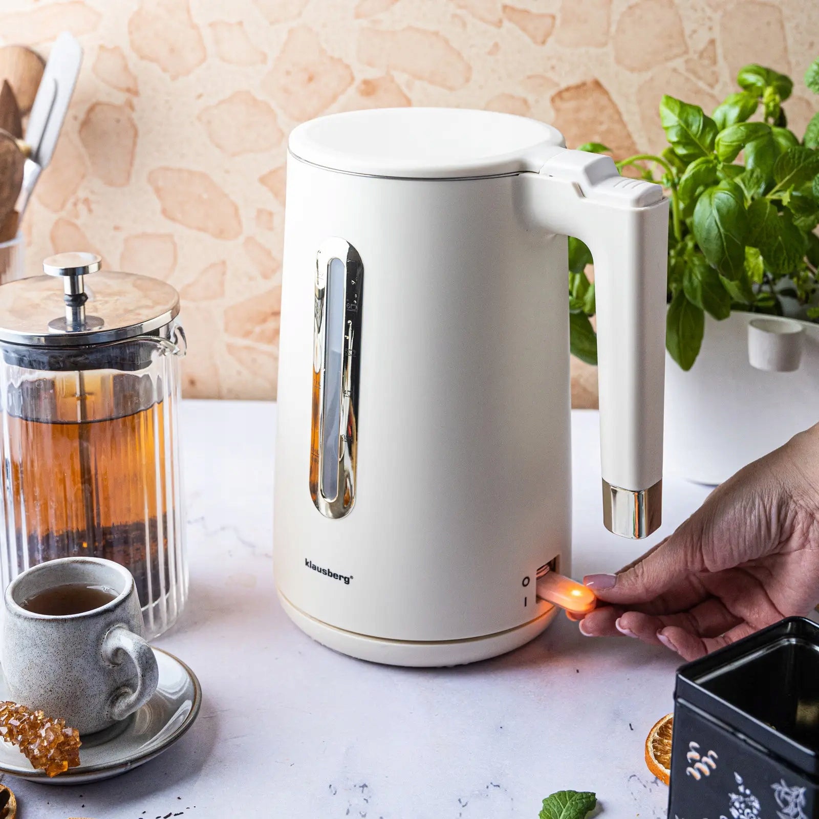 Electric kettle, 1,7 L, cream steel 304, Klausberg KB-9004 Packaging status original