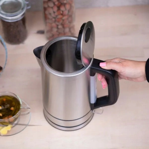 Electric kettle MPM MCZ121M 2200 W 1,7 l silver/grey Manufacturer code MCZ-121M