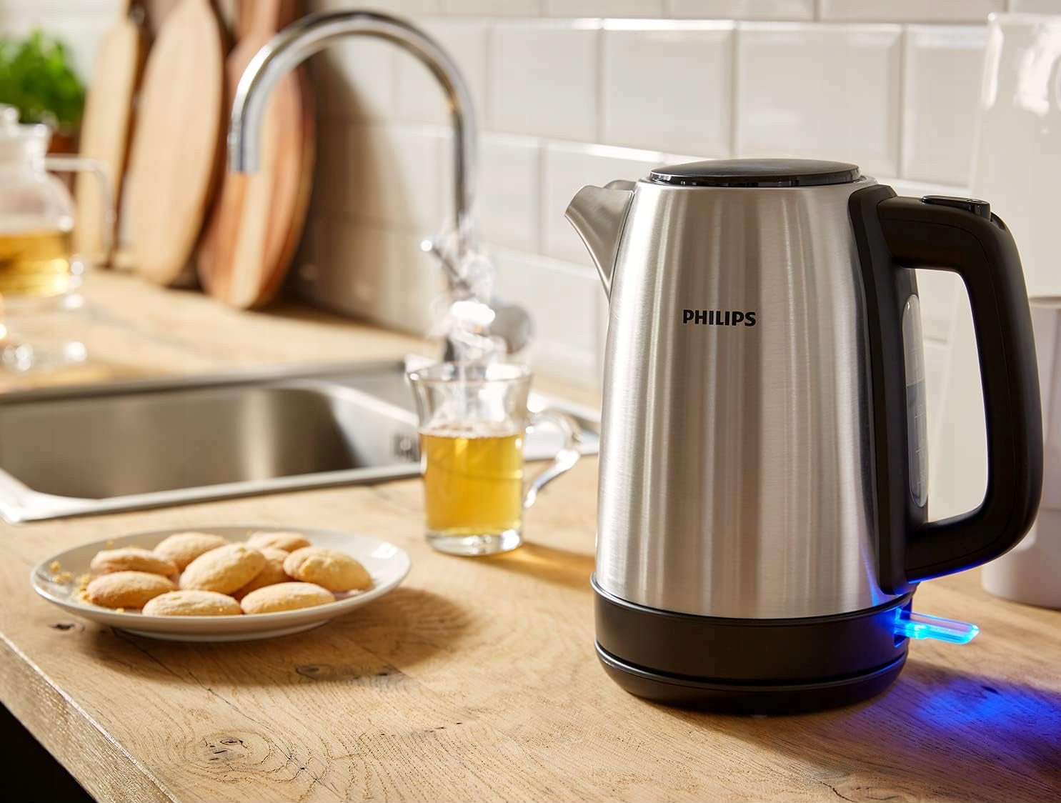Electric kettle Philips HD9350/90 2200 W 1,7 l silver/grey Packaging status original