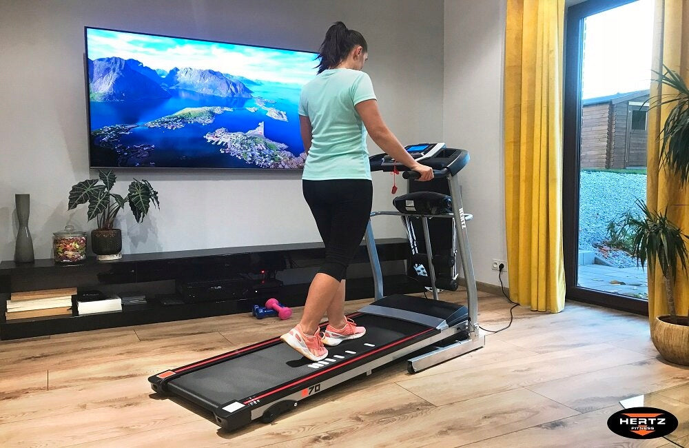 Electric treadmill HERTZ-FITNESS Electra R70 Measurements training duration distance burned calories speed pulse