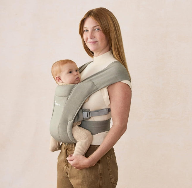 Ergonomic Carrier Ergobaby Embrace for newborn 0-12m Olive Packaging status original