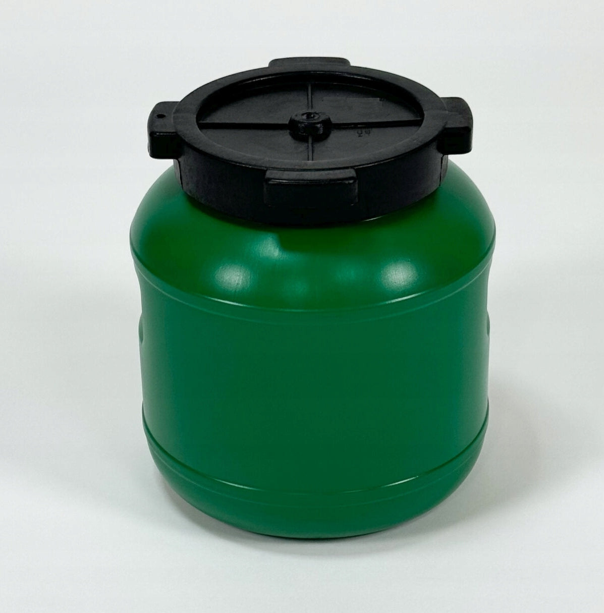 F&R PLASTIC BARREL 10L SCREW-ON FOR RAINWATER AND STORAGE