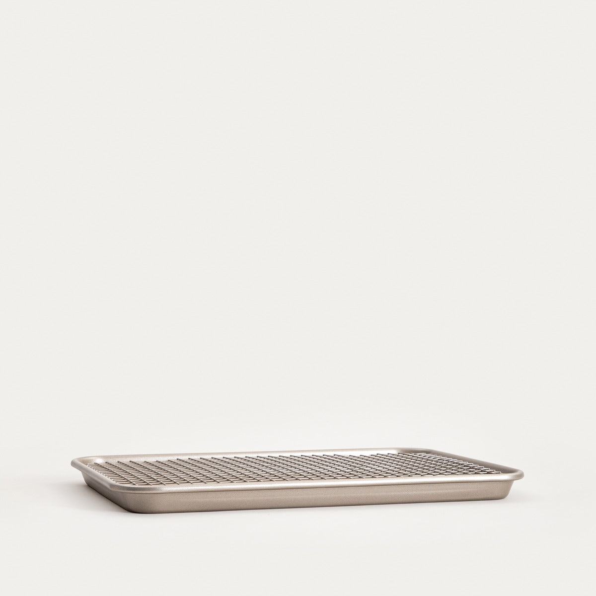 FEBE baking sheet with gold grill 39x27 cm HOMLA Brand Homla
